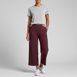 LOFT Petite Burgundy Wide Leg Cropped Culotte Knit Pants - Size MP